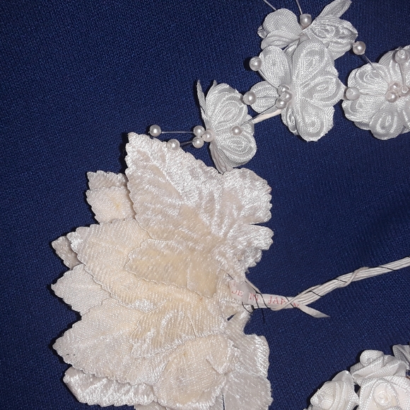 Lot of Crafting Flowers Made In Korea - Picture 7 of 12